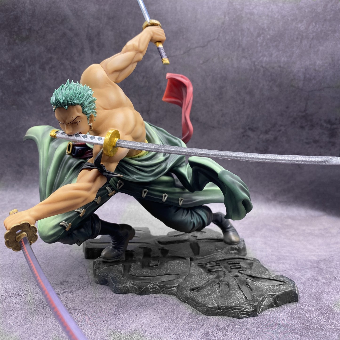 Anime Roronoa Zoro Action PVC Figurine